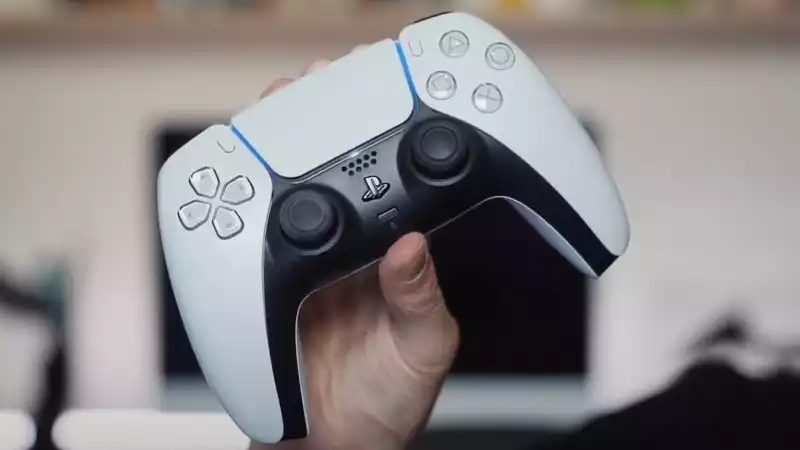 PS5DualSense controller can imitate a specific gun in Hitman 3