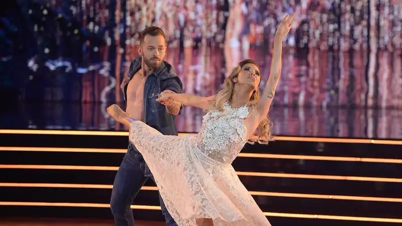 How to watch the Dancing with the Stars 2020 Finale Online