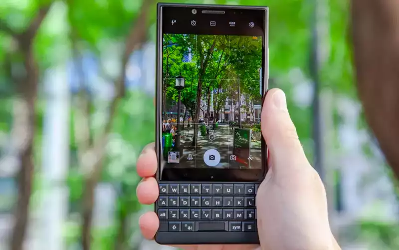 Blackberry phones are back from the dead - with a real keyboard and 5G