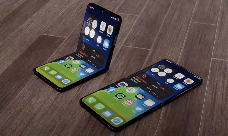 Stunning iPhone12 flip video reveals the foldable phone of the future