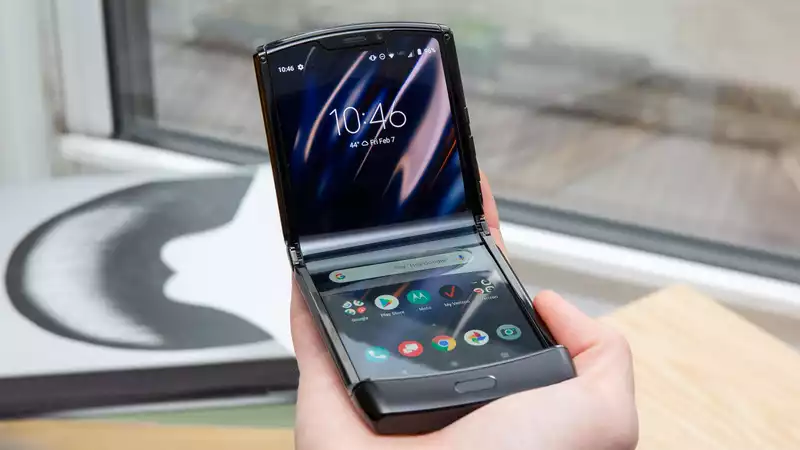 Motorola Razr2 set is set to arrive next month to fight the Galaxy Z Fold 2