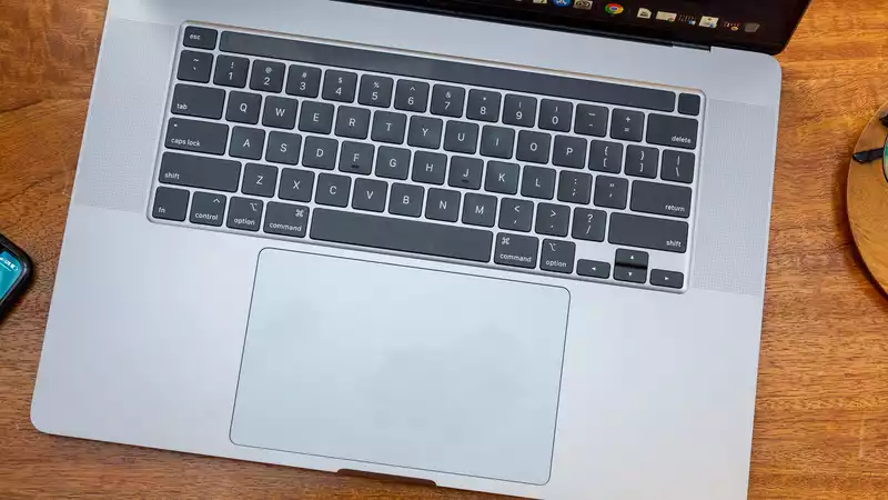 Does Apple put the MacBook Pro's touch bar on the touchpad?