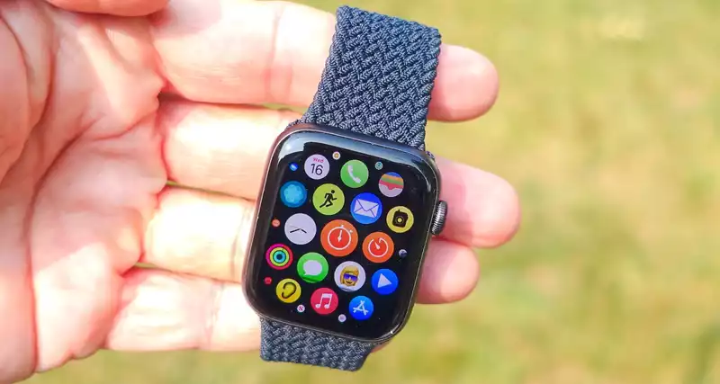 Watch 74 arrives next week: Apple Watch top upgrade is expected