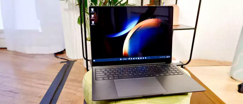 Meet Samsung's Answer to MacBook Pro - Samsung Galaxy Book 3 Ultra Hands-on