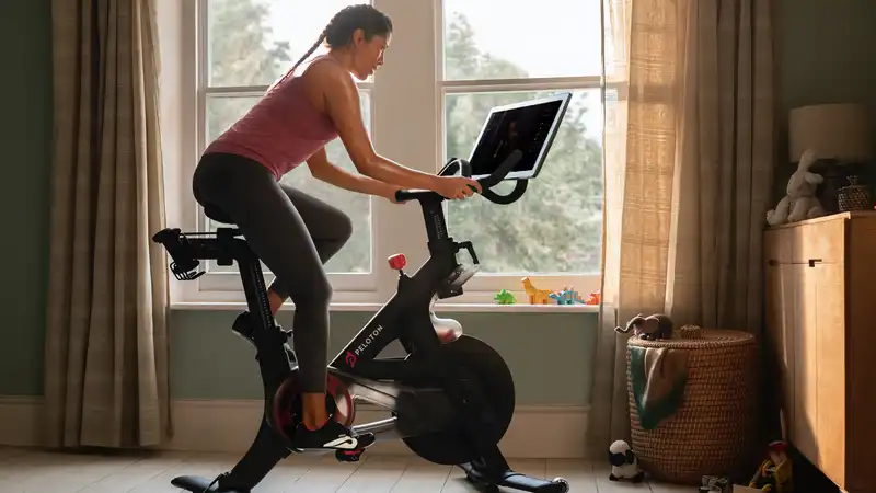 The partnership between Peloton and Amazon has made it possible to read e-books on exercise bikes